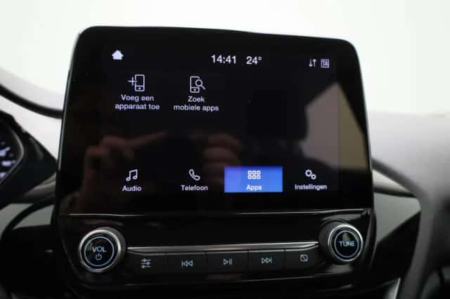 Ford Fiesta (2021) thumbnail 23