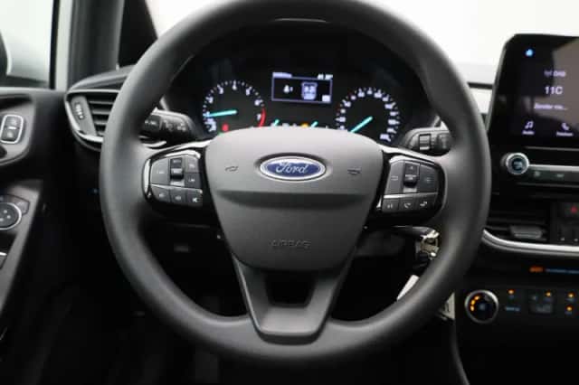 Ford Fiesta (2021) thumbnail 7