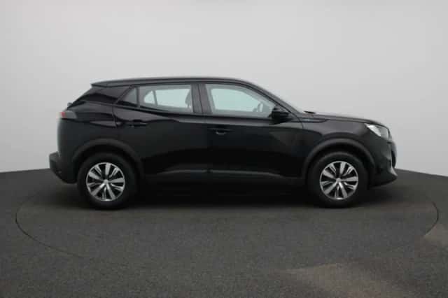 Peugeot e-2008 (2022) thumbnail 6