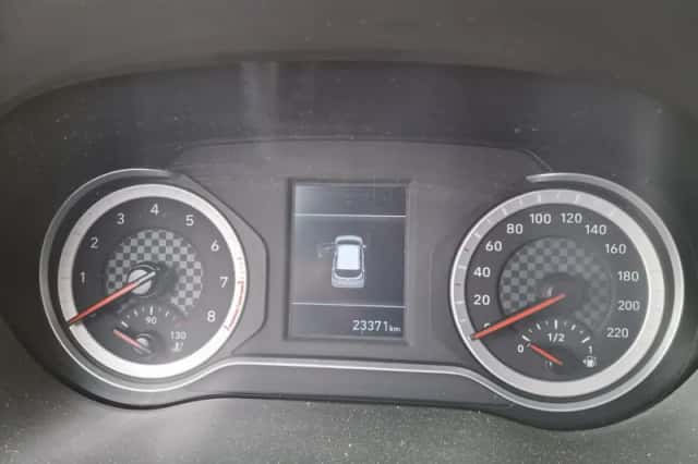 Hyundai i10 (2023) thumbnail 4