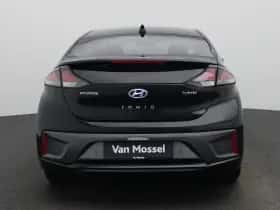 Hyundai Ioniq thumbnail 5
