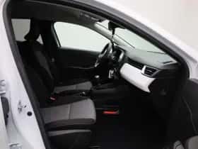 Renault Clio thumbnail 29