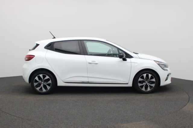 Renault Clio (2022) thumbnail 6