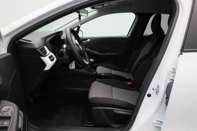Renault Clio (2022) thumbnail 9