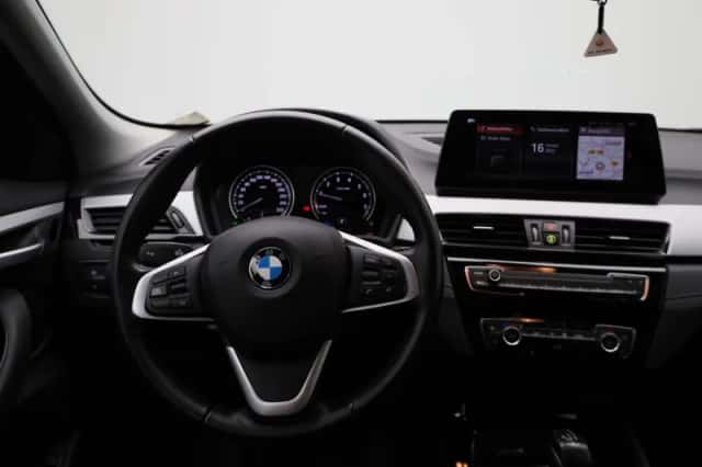 BMW X2 (2022) thumbnail 7