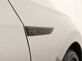 Volkswagen Golf thumbnail 14