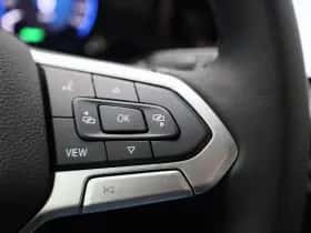 Volkswagen Golf thumbnail 18