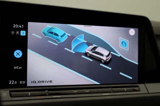 Volkswagen Golf (2022) thumbnail 20
