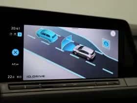 Volkswagen Golf thumbnail 20