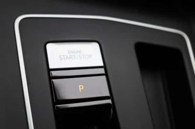 Volkswagen Golf (2022) thumbnail 26