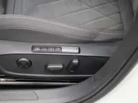 Volkswagen Golf thumbnail 34