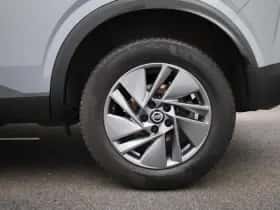 Nissan Qashqai thumbnail 13