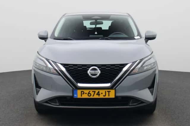 Nissan Qashqai (2022) thumbnail 3