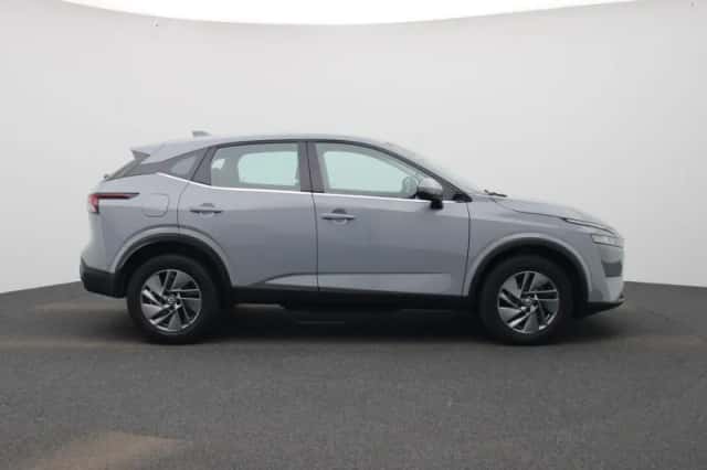 Nissan Qashqai (2022) thumbnail 6