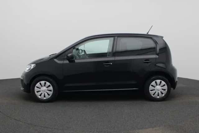 Volkswagen Up! (2018) thumbnail 4