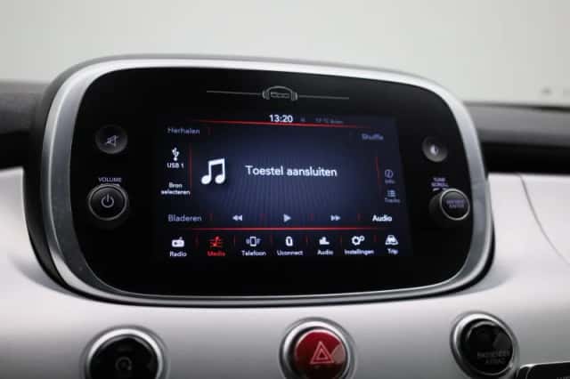 Fiat 500X (2022) thumbnail 19