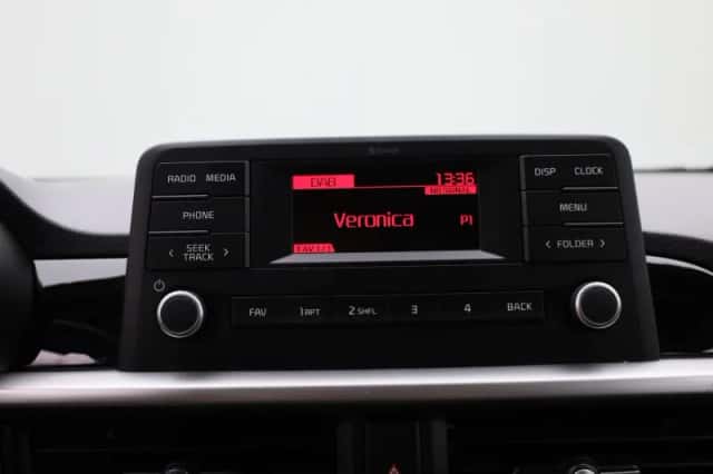 Kia Picanto (2022) thumbnail 16