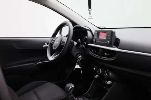 Kia Picanto (2022) thumbnail 26