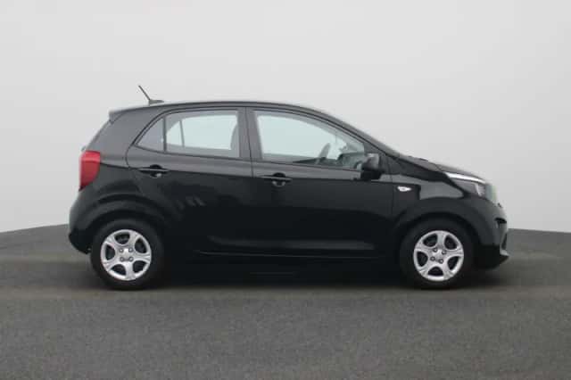 Kia Picanto (2022) thumbnail 6
