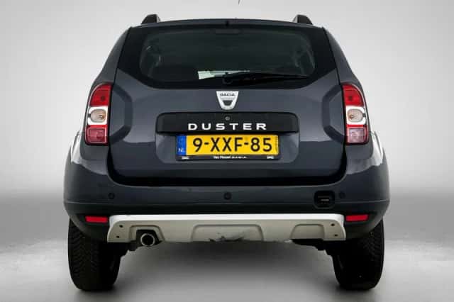 Dacia Duster (2014) thumbnail 3