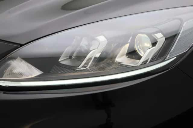 Ford Kuga (2023) thumbnail 13