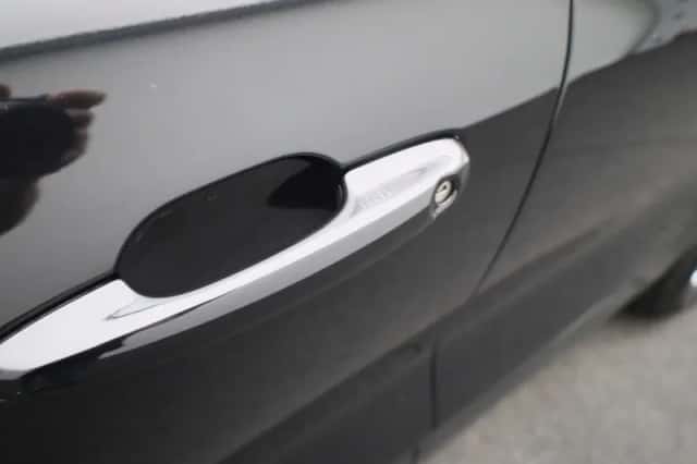 Ford Kuga (2023) thumbnail 15