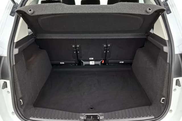 Ford C-Max (2018) thumbnail 15