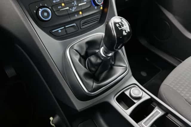 Ford C-Max (2018) thumbnail 10
