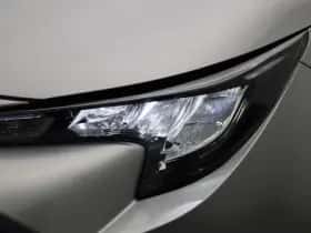 Toyota Corolla thumbnail 13