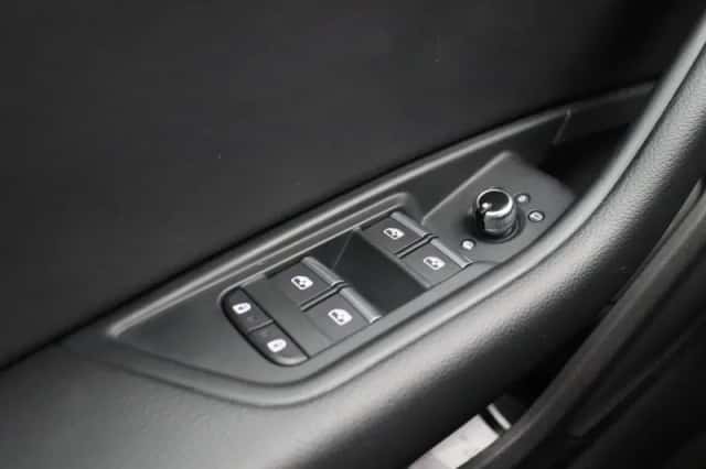 Audi A4 (2024) thumbnail 30