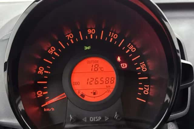 Peugeot 108 (2018) thumbnail 11