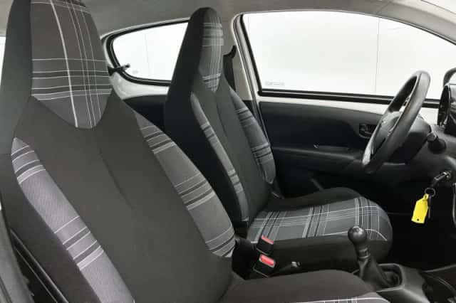 Peugeot 108 (2018) thumbnail 30