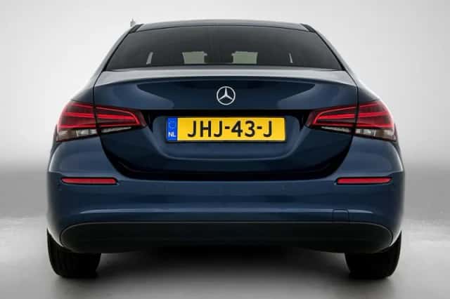 Mercedes-Benz A-Klasse (2020) thumbnail 3
