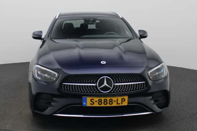 Mercedes-Benz E-Klasse (2023) thumbnail 3