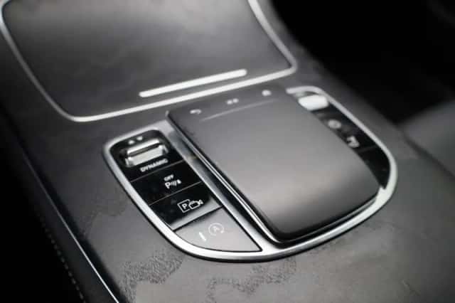 Mercedes-Benz E-Klasse (2023) thumbnail 22