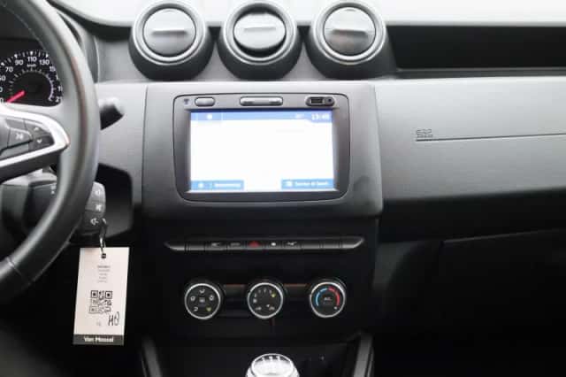 Dacia Duster (2020) thumbnail 9