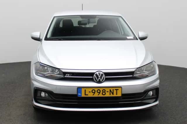 Volkswagen Polo (2021) thumbnail 3