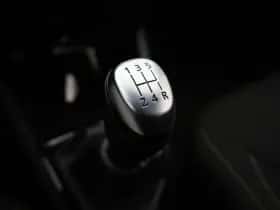 Renault Clio thumbnail 26