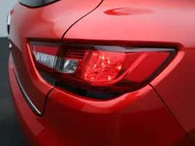 Renault Clio thumbnail 35