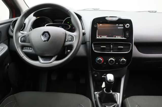 Renault Clio (2019) thumbnail 7