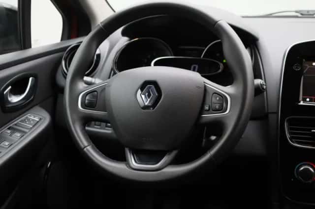 Renault Clio (2019) thumbnail 10
