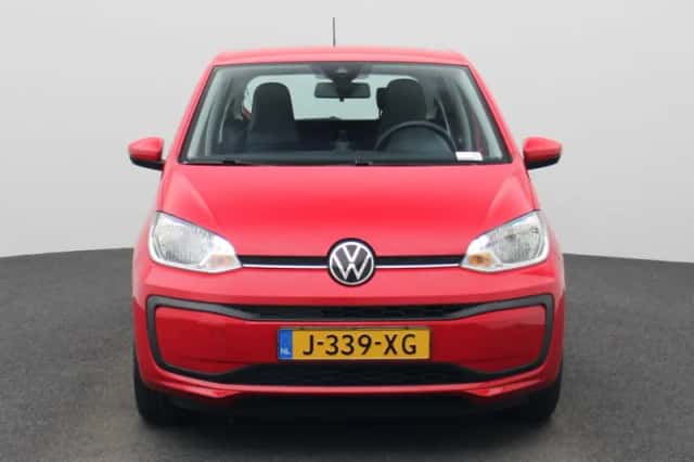 Volkswagen Up! (2020) thumbnail 3