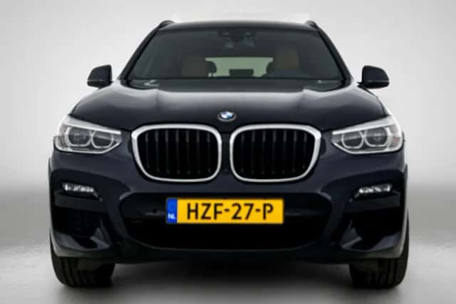 BMW X3 (2021) thumbnail 5