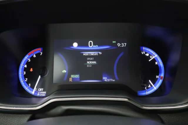 Toyota Corolla (2021) thumbnail 24
