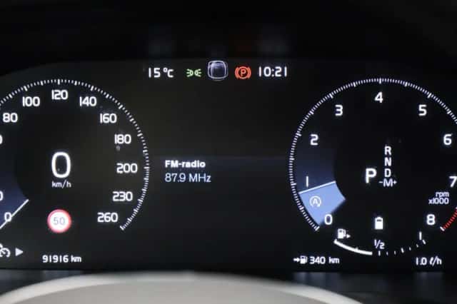 Volvo V60 (2021) thumbnail 8