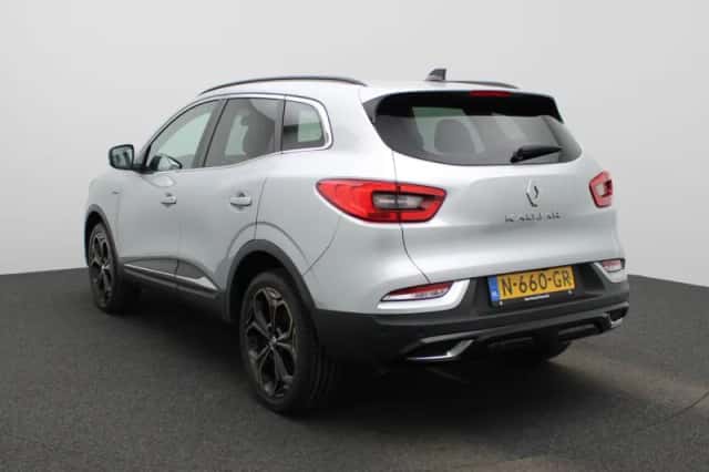 Renault Kadjar (2021) thumbnail 2