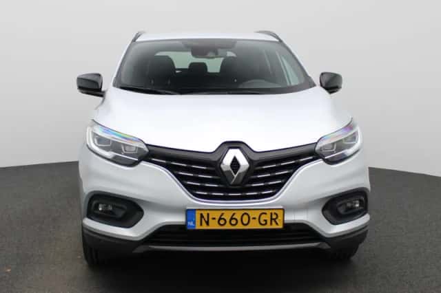Renault Kadjar (2021) thumbnail 3