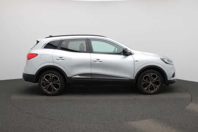 Renault Kadjar (2021) thumbnail 6