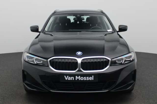 BMW 3-Serie (2023) thumbnail 3