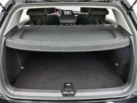 Volkswagen Golf thumbnail 16